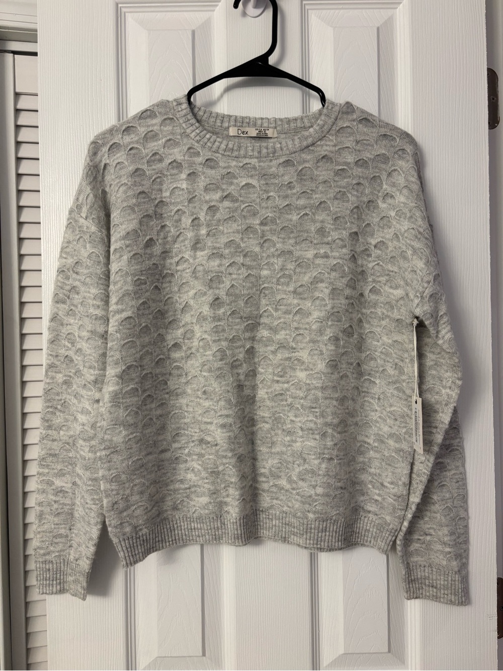 Dex Women's Light Gray Textured Knit Sweater NWT XS